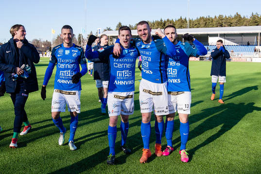 Norrbys Alen Krasniqi (v), Nino Osmanagic , Mehmed Dresevic