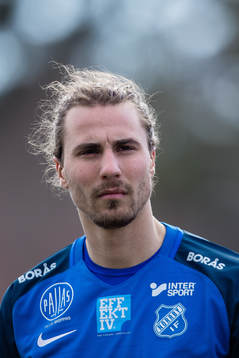 Norrbys Jonathan Azulay innan fotbollsmatchen i Superettan