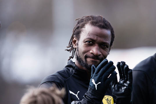 Frejs Amadou Jawo innan fotbollsmatchen i Superettan mellan