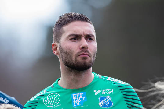 Norrbys målvakt Mergim Krasniqi innan fotbollsmatchen i