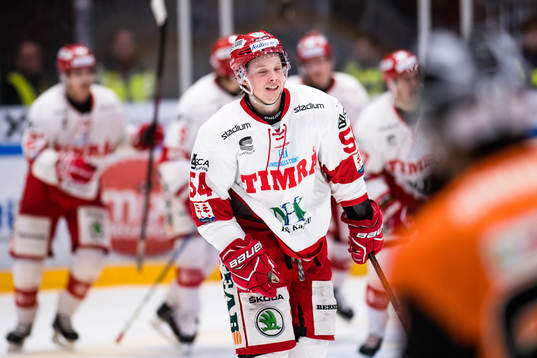 Timrås Jonathan Dahlen jublar