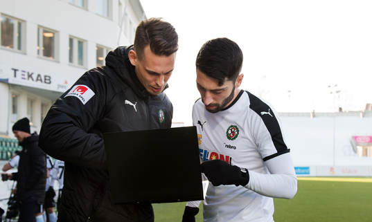 Örebros assisterande tränare Daniel Bäckström