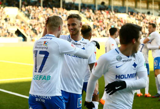 Norrköpings Kalle Holmberg och Linus Wahlqvist jublar