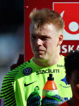 Norrköpings målvakt Isak Pettersson