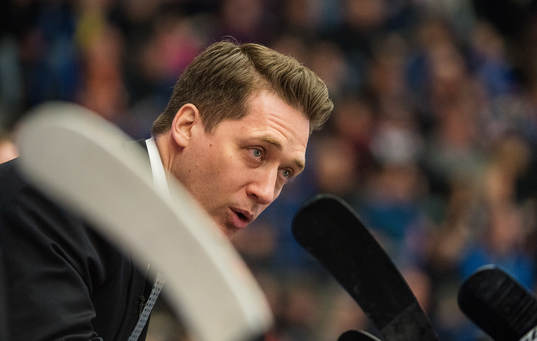 Växjös tränare Sam Hallam