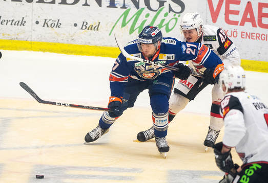 Växjös Martin Lundberg och Malmö Redhawks Rhett Rakhshani