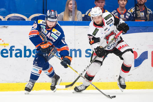 Växjös Tuomas Kiiskinen och Malmö Redhawks Daniel Zaar