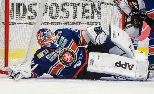 Växjös målvakt Viktor Fasth