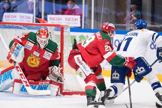 Leksands Martin Karlsson och Moras Marcus Fagerudd framför