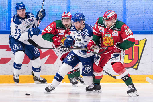 Leksands Oskar Lang och Moras Marcus Fagerudd  i