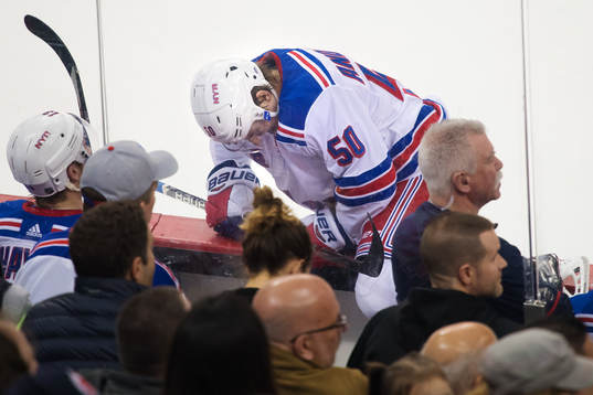 Rangers Lias Andersson grimaserar