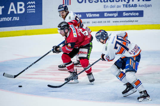 Malmö Redhawks Frederik Storm mot Växjös Brendan