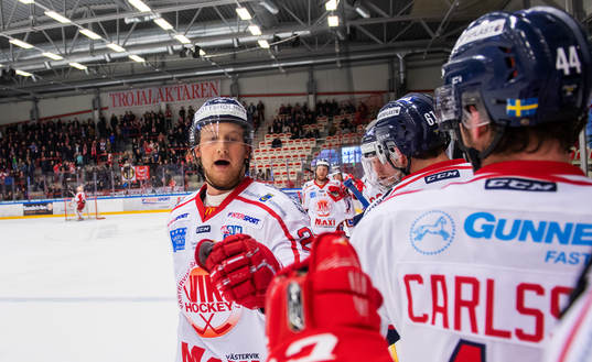 Västerviks Jørgen Karterud jublar
