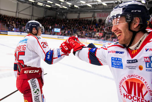 Västerviks Patrik Blomberg jublar