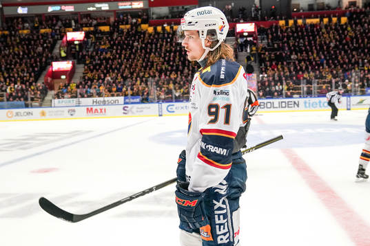 Djurgårdens Axel Jonsson Fjällby deppar