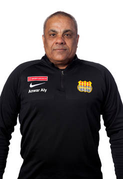 Arameisk-Syrianskas målvaktstränare Anwar Aly