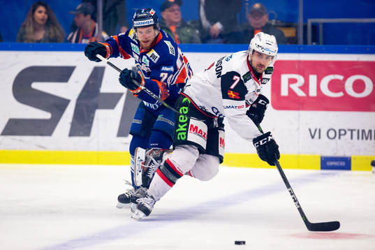 Växjös Brendan Shinnimin och Malmö Redhawks Nils
