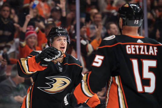 Ducks Rickard Rakell jublar