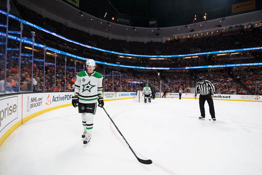 Stars John Klingberg deppar