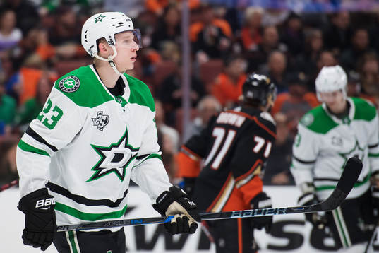 Stars Esa Lindell