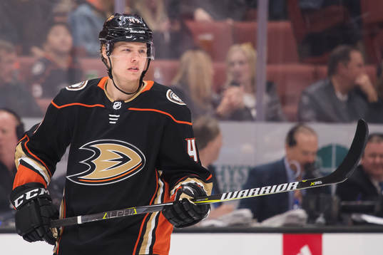Ducks Hampus Lindholm