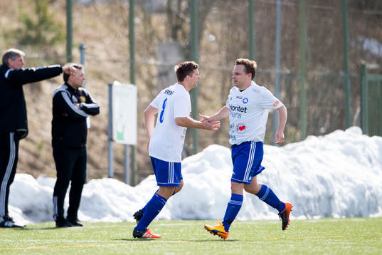 Öjersjös tränare Anders Svensson byter in sig själv