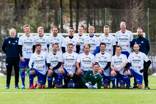 Öjersjös lag med bla gamla storspelarna Pontus Farnerud,
