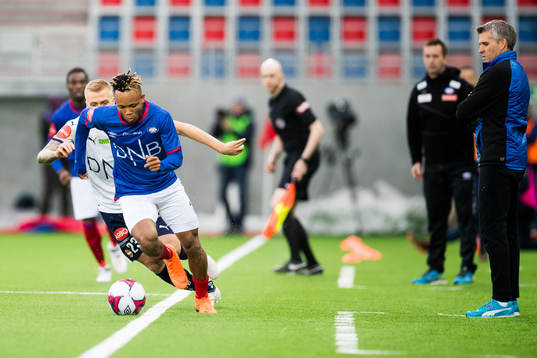Eirik Ulland Andersen of Strømsgodset, Chidera Ejuke of