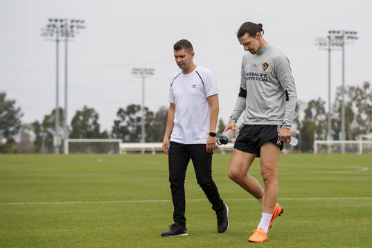 Zlatan Ibrahimovic lämnar MLS-laget LA Galaxys träning