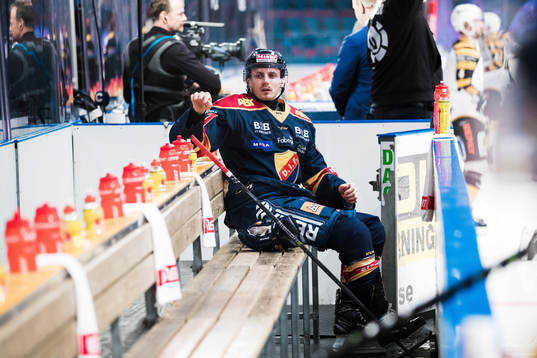 Djurgårdens Markus Ljungh innan semifinal 3 i