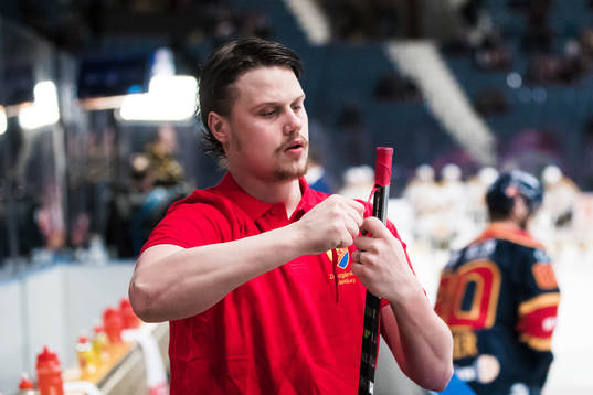 Djurgårdens materialförvaltare Max Eklöf innan semifinal