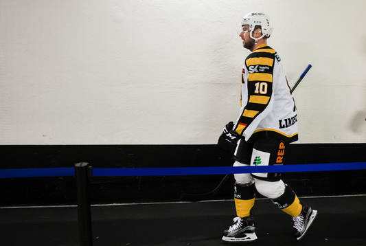 Skellefteås Joakim Lindström innan semifinal 3 i