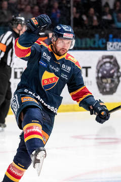 Djurgårdens Niclas Bergfors jublar
