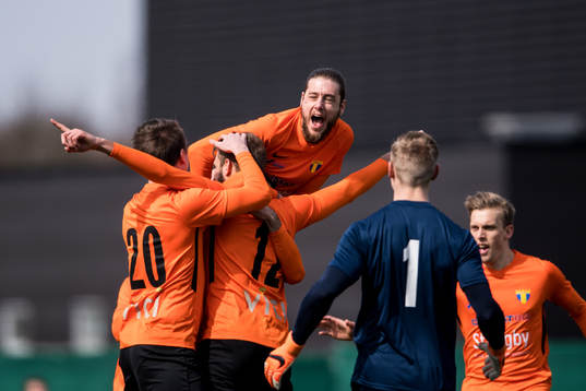 Torns Christopher Nilsson och Ludvig Bergman jublar med