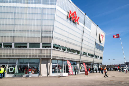 Guldfågeln arena utvändigt