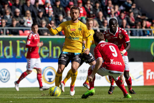 Elfsborgs Robert Gojani och Kalmars Måns Söderqvist
