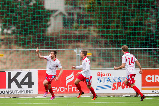Tom Erik Heir Nordberg of Levanger celebrates