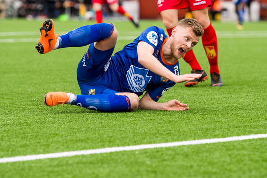 Adam Örn Arnarson of Aalesund