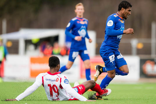 Igoh Ogbu of Levanger and Erikson Spinola Lima of Aalesund