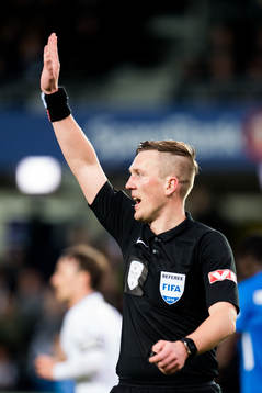 Kai Erik Steen, referee