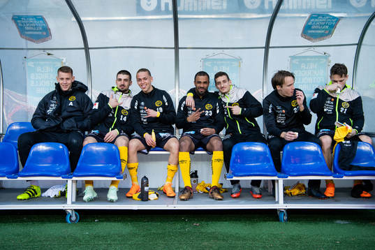 Elfsborgs spelare som startar matchen på bänken målvakt