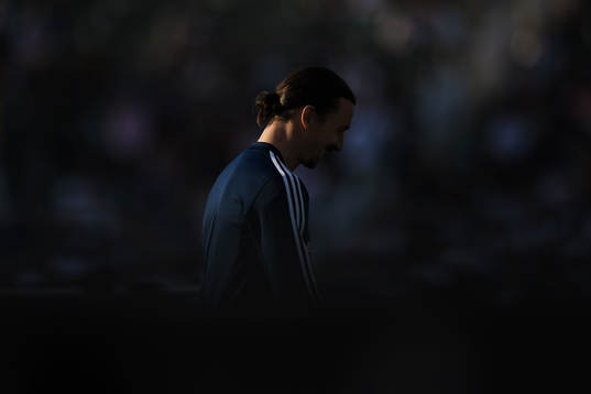 LA Galaxys Zlatan Ibrahimovic värmer upp