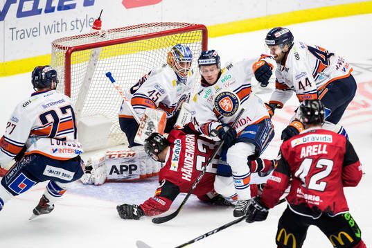 Malmö Redhawks Fredrik Händemark faller i Växjös