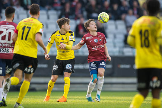 Frejs Dusan Jajic och Örgrytes Jakob Lindström