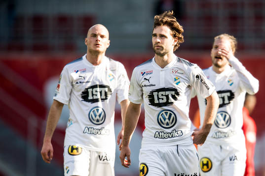Östers Simon Helg deppar