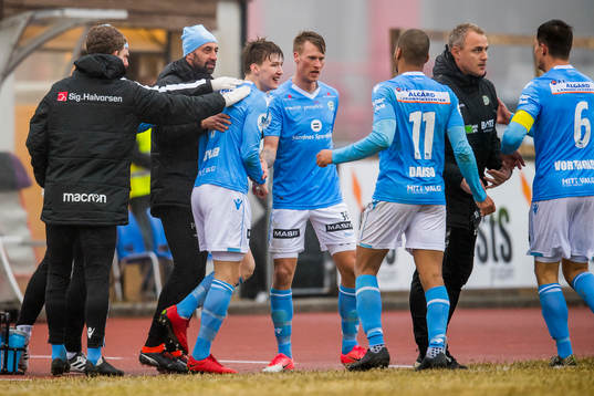Axel Kryger of Sandnes Ulf celebrates with Bojan Zajic,