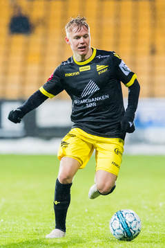 Carl Elliot Leifson Käck of Start