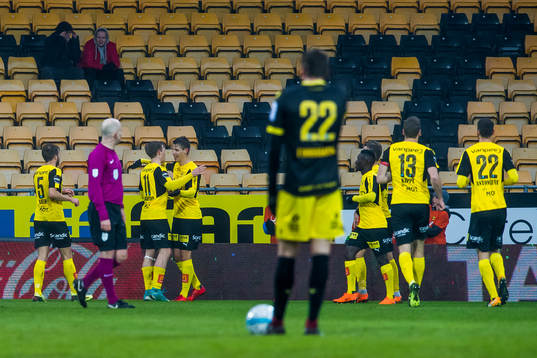 Thomas Lehne Olsen of Lillestrøm celebrates with Erling