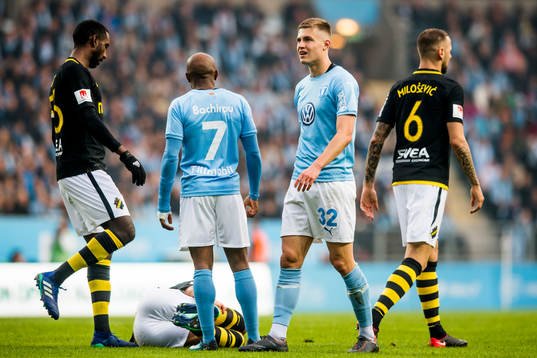 Malmö FFs Mattias Svanberg deppar