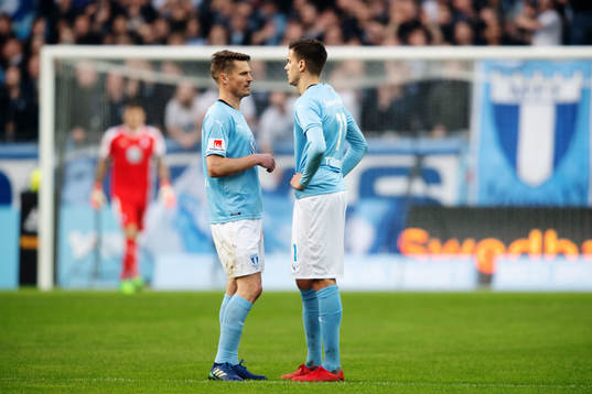 Malmö FFs Markus Rosenberg och Alexander Jeremejeff deppar